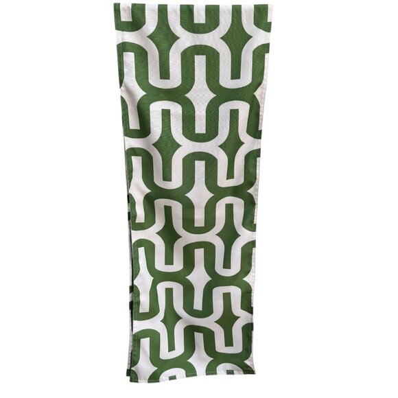 Rodeo Home Green & White Geometric Pattern Woven Rectangle Table Runner 13"x72" - Picture 4 of 6